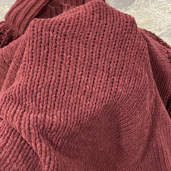 Express womens high neck soft sweater size large EUC! - Picture 8 of 11